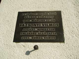 Sümeg, Flórián tér - Árpád u. sarok.jpg Sümeg, Flórián tér - Árpád u. sarok.jpg