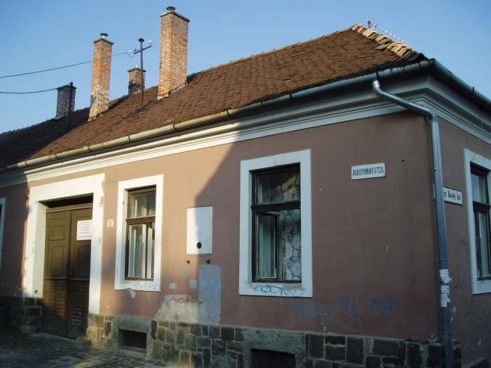 Szentendre, Alkotmány u. 01. 1.kép.jpg Szentendre, Alkotmány u. 01. 1.kép.jpg